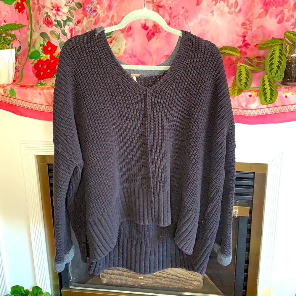 💙🖤free people navy oversized heavy cotton sweater